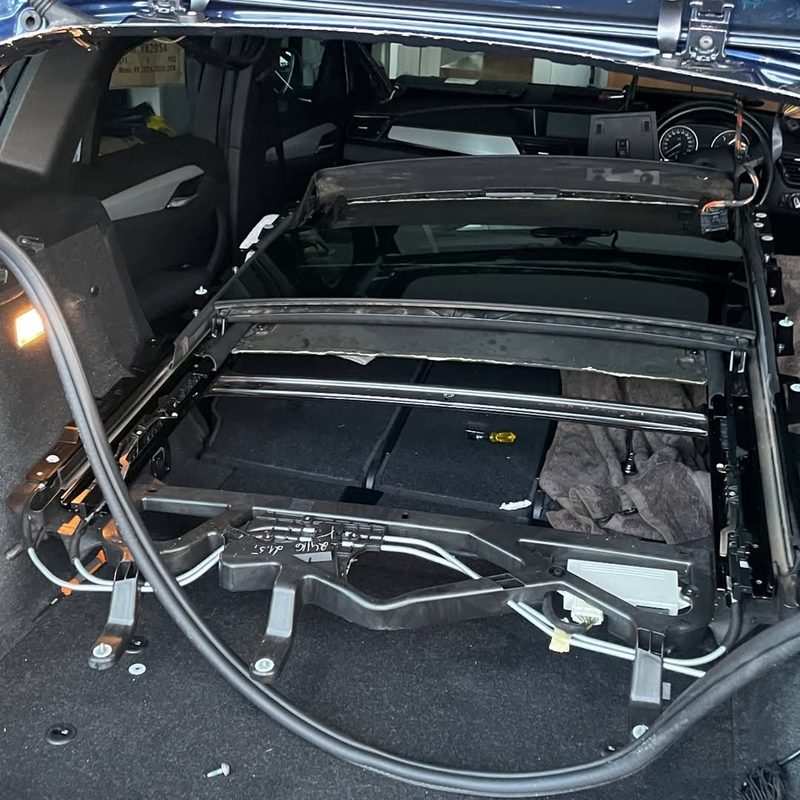 BMW X3 — full sunroof assembly out
